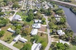 1063 Mayford Lake Rd, Moore Haven, FL 33471 - Photo 37