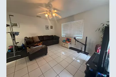 119/121 NW 17th Pl, Miami, FL 33125 - Photo 27