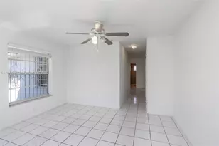 119-121 NW 17th Pl, Miami, FL 33125 - Photo 9