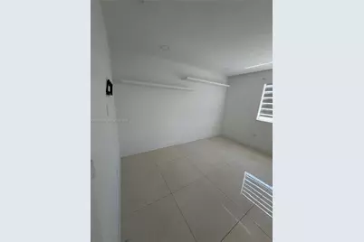 7874 NW 194th St, Hialeah, FL 33015 - Photo 43