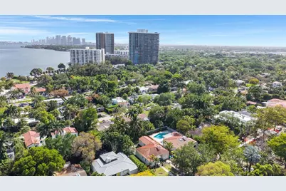 880 NE 72nd Ter, Miami, FL 33138 - Photo 45