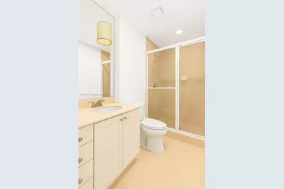 781 Crandon Blvd #106, Key Biscayne, FL 33149 - Photo 9
