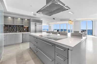 18201 Collins Ave #1209, Sunny Isles Beach, FL 33160 - Photo 13