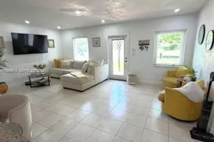 15825 E Bunche Park Dr, Miami Gardens, FL 33054 - Photo 31