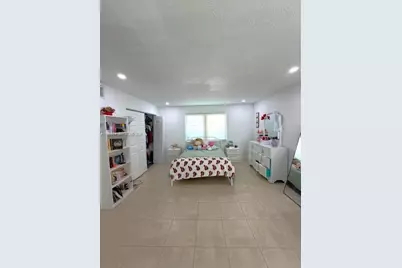 15825 E Bunche Park Dr, Miami Gardens, FL 33054 - Photo 49