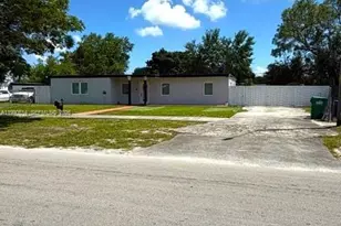 15825 E Bunche Park Dr, Miami Gardens, FL 33054 - Photo 3