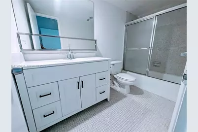 19380 Collins Ave #807, Sunny Isles Beach, FL 33160 - Photo 7