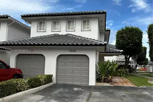7549 NW 175th St, Hialeah, FL 33015 - Photo 1