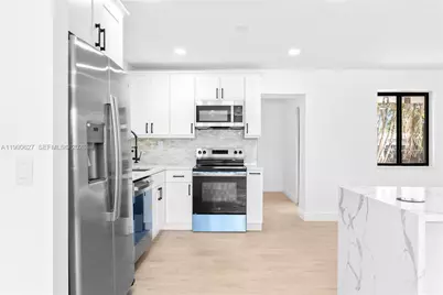 14171 SW 37th Ct, Davie, FL 33330 - Photo 13