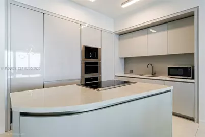 18975 Collins Ave #5103, Sunny Isles Beach, FL 33160 - Photo 9