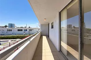 7300 Wayne Ave, Miami Beach, FL 33141 - Photo 27