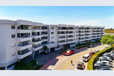 7300 Wayne Ave #211, Miami Beach, FL 33141 - Photo 41