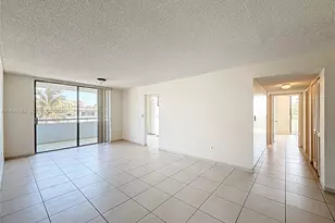 7300 Wayne Ave, Miami Beach, FL 33141 - Photo 5