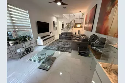 6923 Julia Gardens Dr, Coconut Creek, FL 33073 - Photo 3