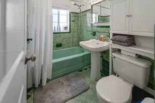 1714 Costado St, Coral Gables, FL 33134 - Photo 31