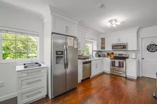 1714 Costado St, Coral Gables, FL 33134 - Photo 11