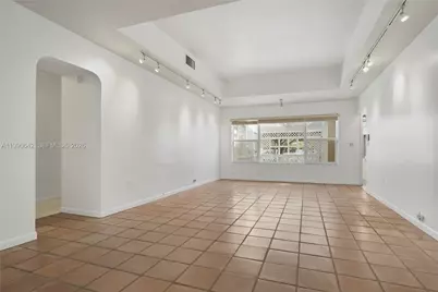 1845 Daytonia Rd, Miami Beach, FL 33141 - Photo 9