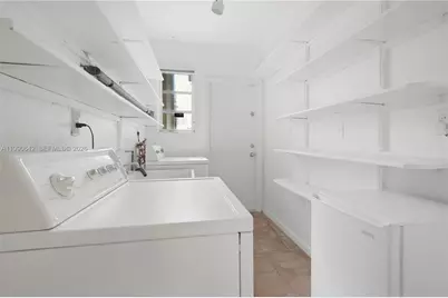 1845 Daytonia Rd, Miami Beach, FL 33141 - Photo 15