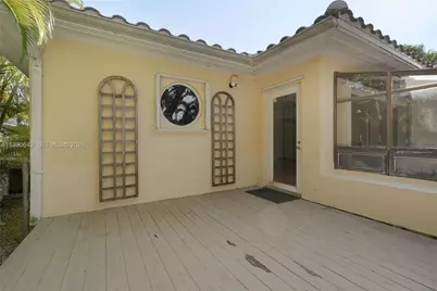 1845 Daytonia Rd, Miami Beach, FL 33141 - Photo 17