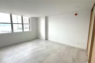 1800 NE 114th St, Miami, FL 33181 - Photo 17