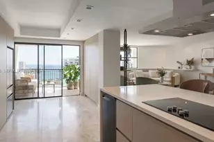 1800 NE 114th St, Miami, FL 33181 - Photo 3