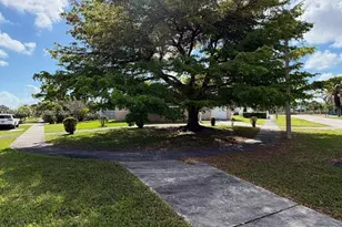 11370 SW 186th St, Miami, FL 33157 - Photo 9