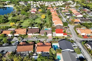 10500 SW 159th Ct, Miami, FL 33196 - Photo 31