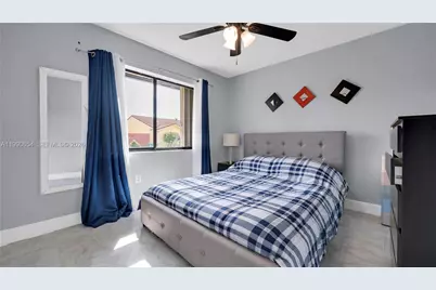 10500 SW 159th Ct, Miami, FL 33196 - Photo 9