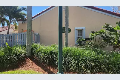 1365 Springside Dr #1365, Weston, FL 33326 - Photo 19