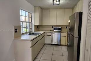 1365 Springside Dr, Weston, FL 33326 - Photo 3