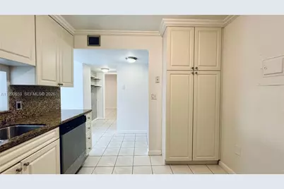 130 S Shore Dr #4B, Miami Beach, FL 33141 - Photo 19