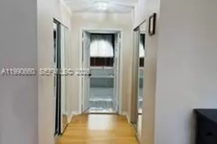 1040 NW 185th Ave, Pembroke Pines, FL 33029 - Photo 19