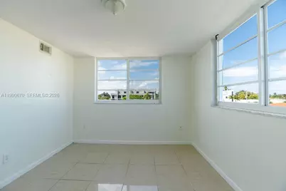 1990 Marseille Dr #402, Miami Beach, FL 33141 - Photo 23