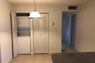 7140 NW 179th St, Hialeah, FL 33015 - Photo 5