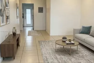 934 Meridian Ave, Miami Beach, FL 33139 - Photo 1