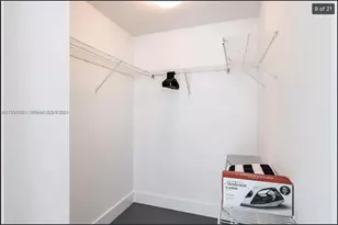 253 NE 2nd St, Miami, FL 33132 - Photo 15