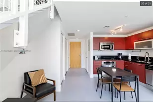 253 NE 2nd St, Miami, FL 33132 - Photo 7