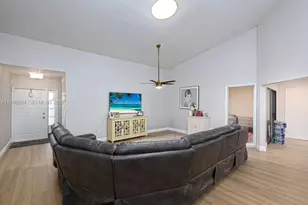 2360 NW 12th St, Delray Beach, FL 33445 - Photo 5