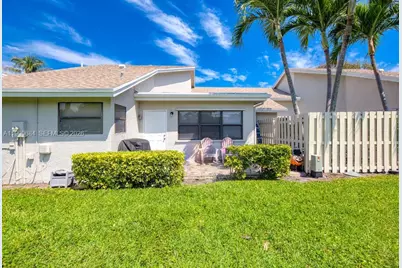 2360 NW 12th St, Delray Beach, FL 33445 - Photo 3