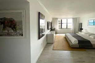 9801 Collins Ave, Bal Harbour, FL 33154 - Photo 31