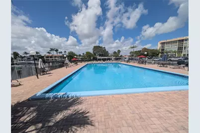 701 Three Islands Blvd #510, Hallandale Beach, FL 33009 - Photo 9