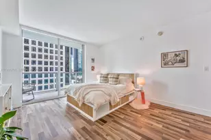 500 Brickell Ave, Miami, FL 33131 - Photo 9