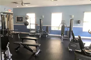 131 SW 117th Ave, Pembroke Pines, FL 33025 - Photo 23