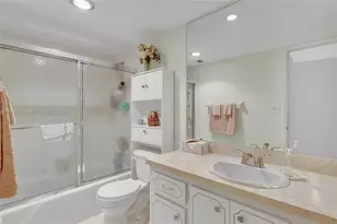 3535 Brokenwoods Dr, Coral Springs, FL 33065 - Photo 17