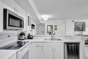 2640 S University Dr, Davie, FL 33328 - Photo 7