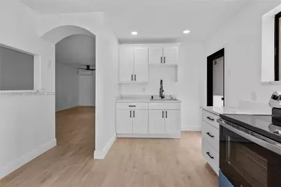 14171 SW 37th Ct #2, Davie, FL 33330 - Photo 1