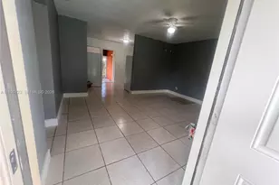 2210 NE 170th St, North Miami Beach, FL 33160 - Photo 9