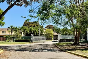 3610 SW 114th Ave, Miami, FL 33165 - Photo 59