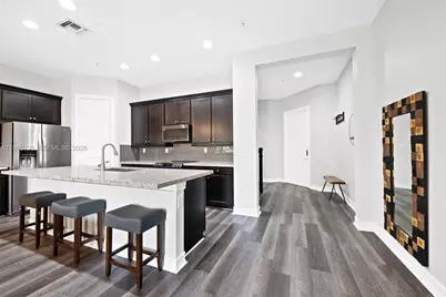 11724 SW 13th Ln, Pembroke Pines, FL 33025 - Photo 3