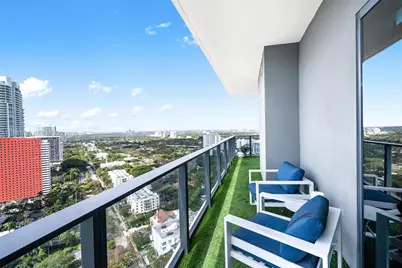 1451 Brickell Ave #2704, Miami, FL 33131 - Photo 15